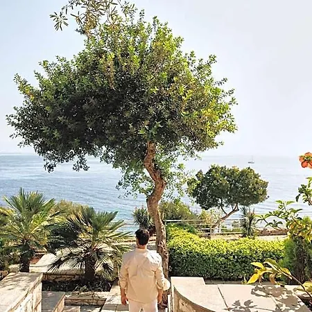 Agali Paxos Hotel 4*