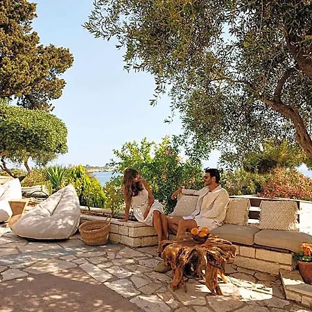 Agali Paxos Gaios